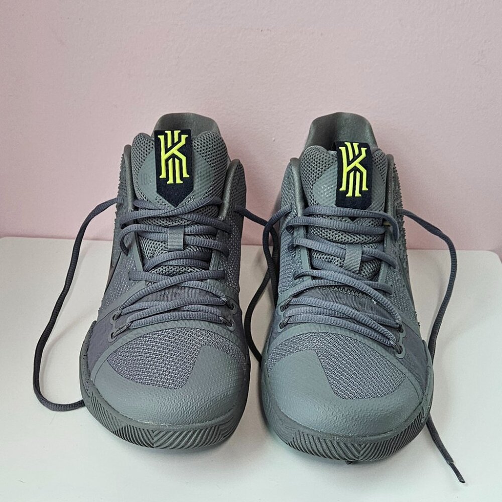 Nike Kyrie 3